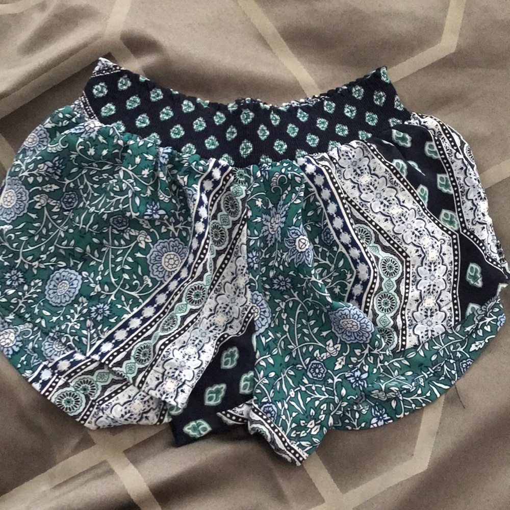 Shorts Bundle! - image 3